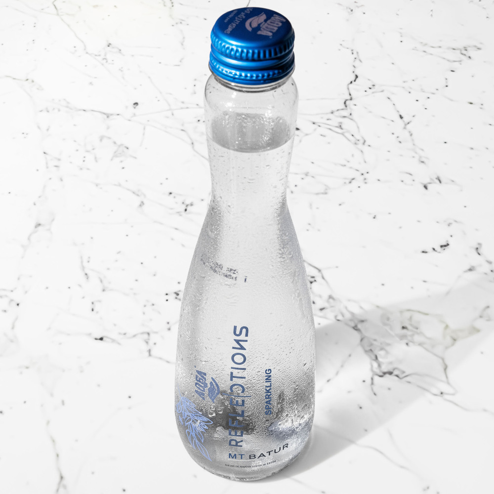 Aqua Sparkling Water from Doughboys Bali