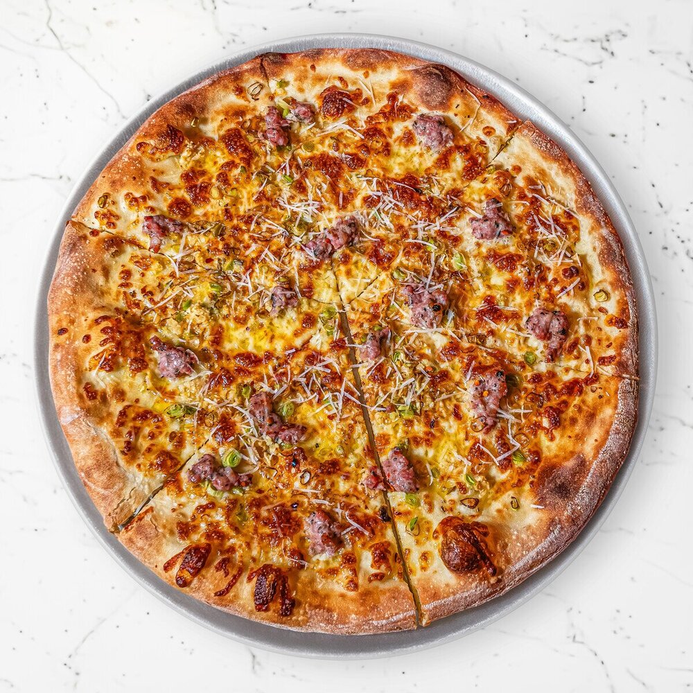 Sausage & Leeks Pizza from Doughboys Bali